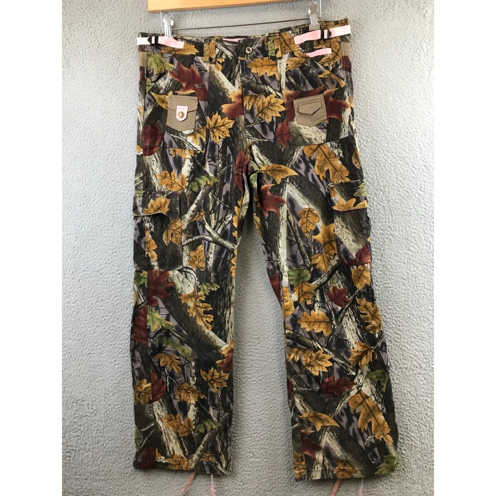 Master Sportswoman Women's Camouflage Leaf Cargo Pants XL Rugged Outdoor Gear